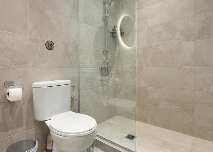 2 - Estia Premium * Salonicco